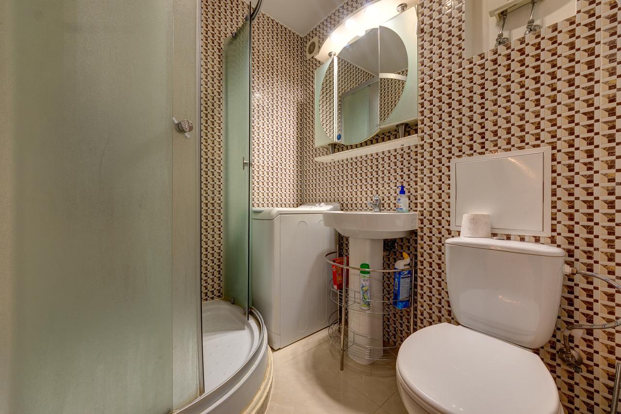 Apartamenty Na Dragomirova 10A Kiev Extérieur photo